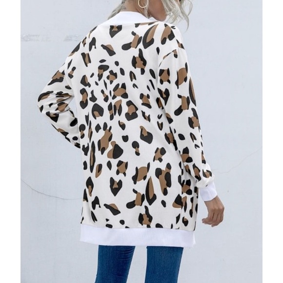 Brown Leopard Contrast-Trim Open Cardigan - Picture 2 of 4